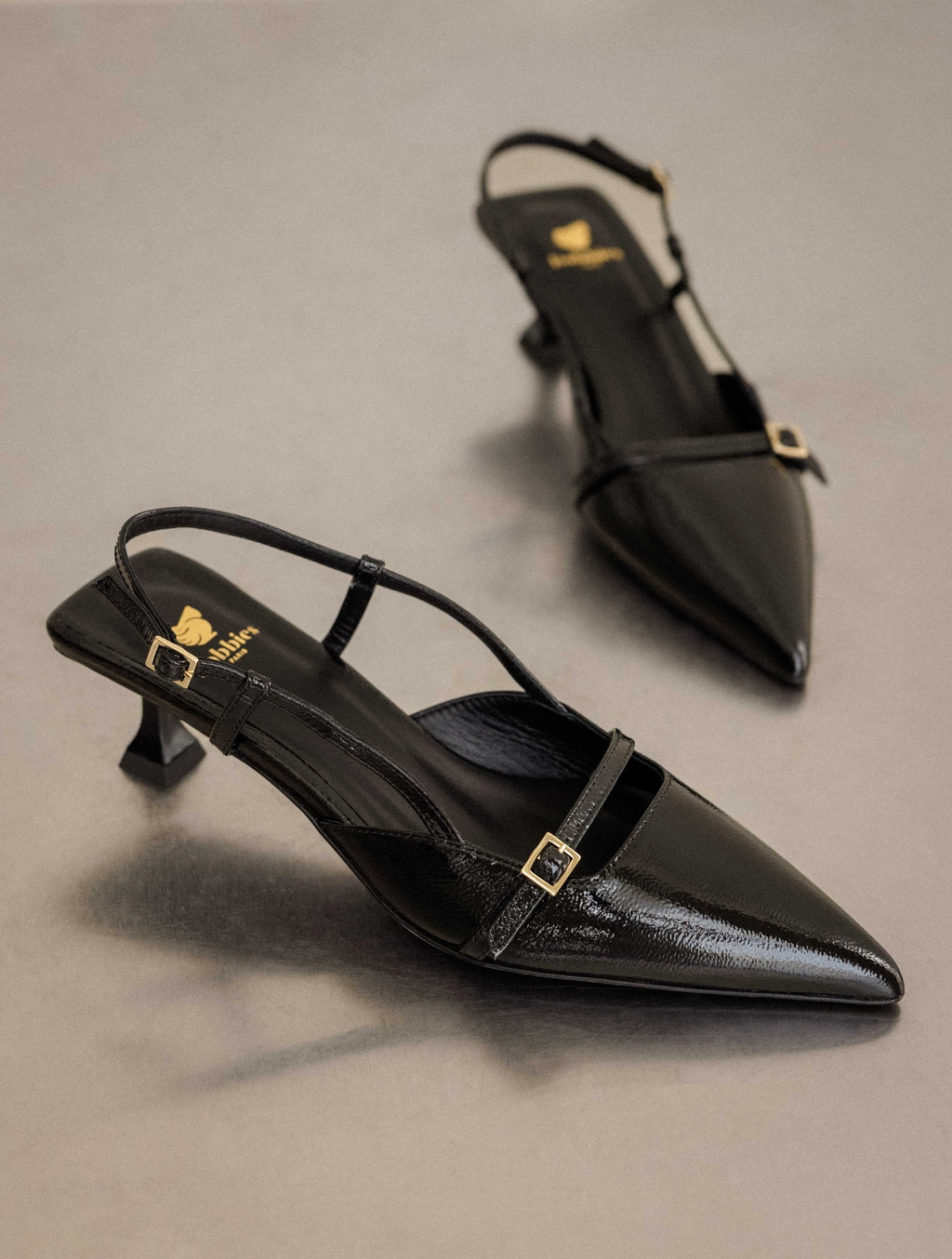 REEM — Escarpins babies en cuir verni