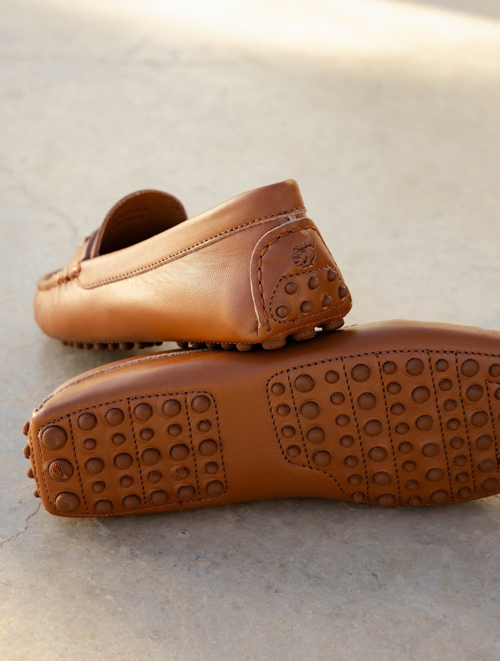NOHLIE — Mocassin driving loafer en cuir d'agneau
