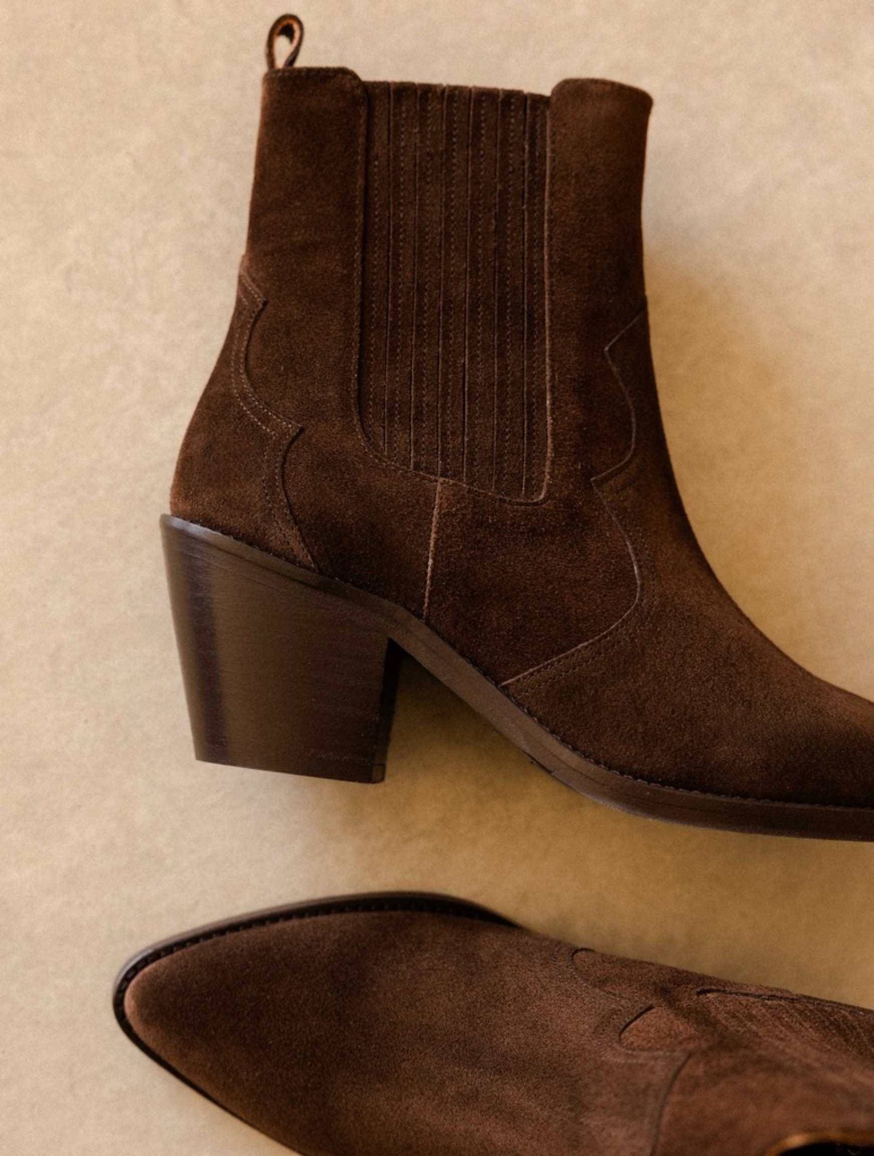 DAKOTA — Bottines style western en cuir