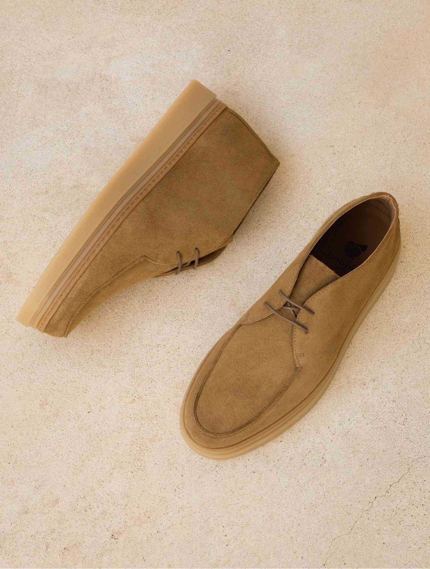 CONRAD — Boots à lacets en cuir suédé