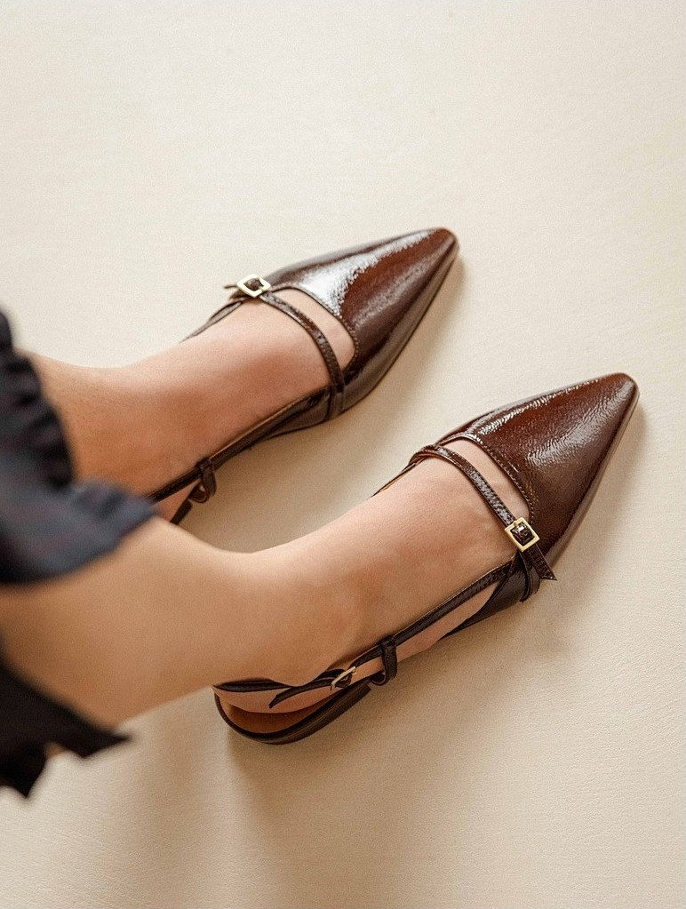 AMEL — Ballerine en cuir