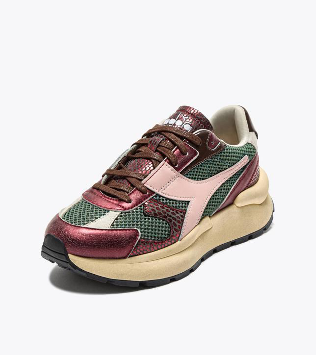 MERCURY ELITE COBRA USED WN — Sneaker Heritage motif serpent