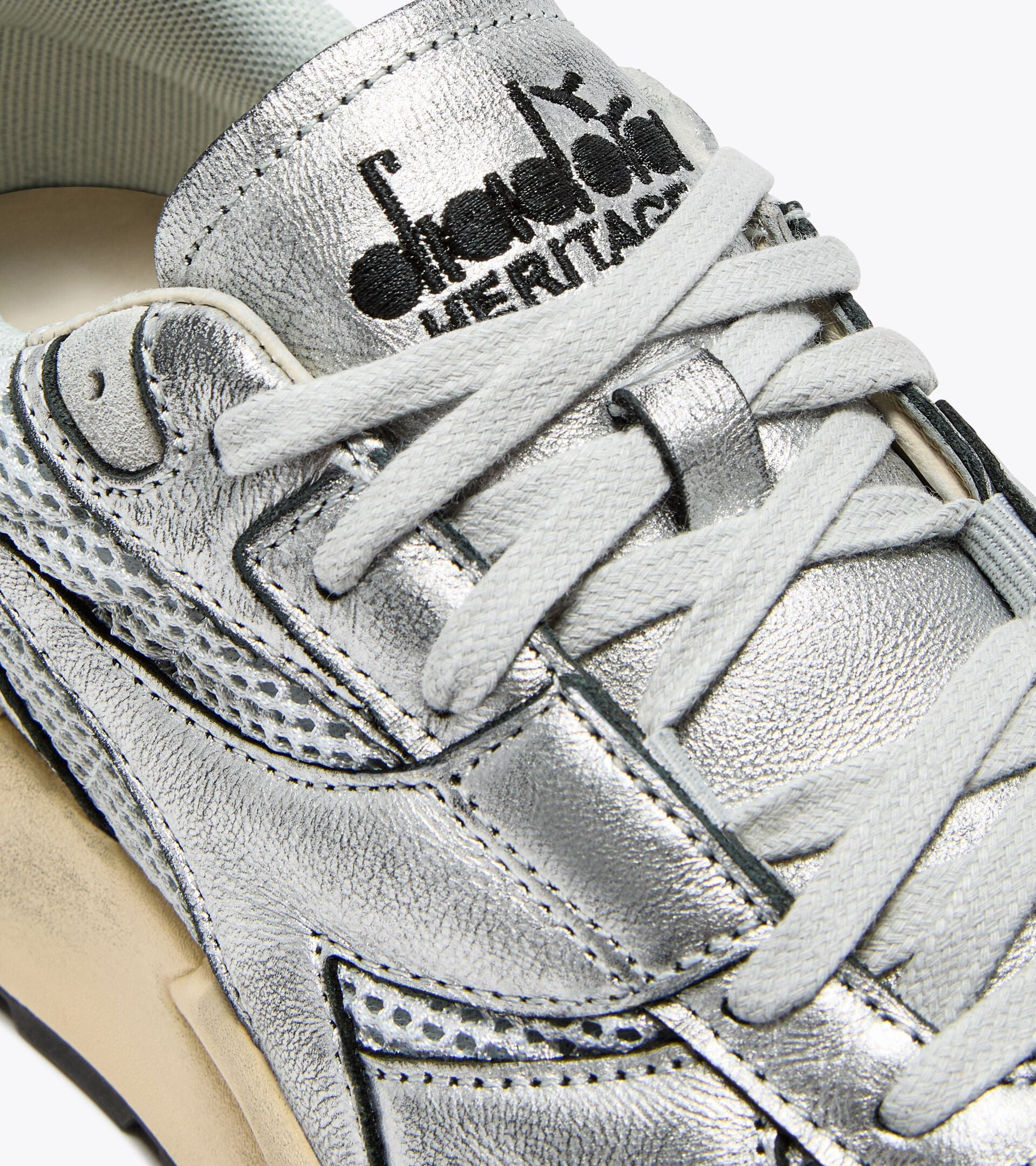 MERCURY ELITE SILVER USED WN — Sneaker Heritage en mesh et cuir lamé