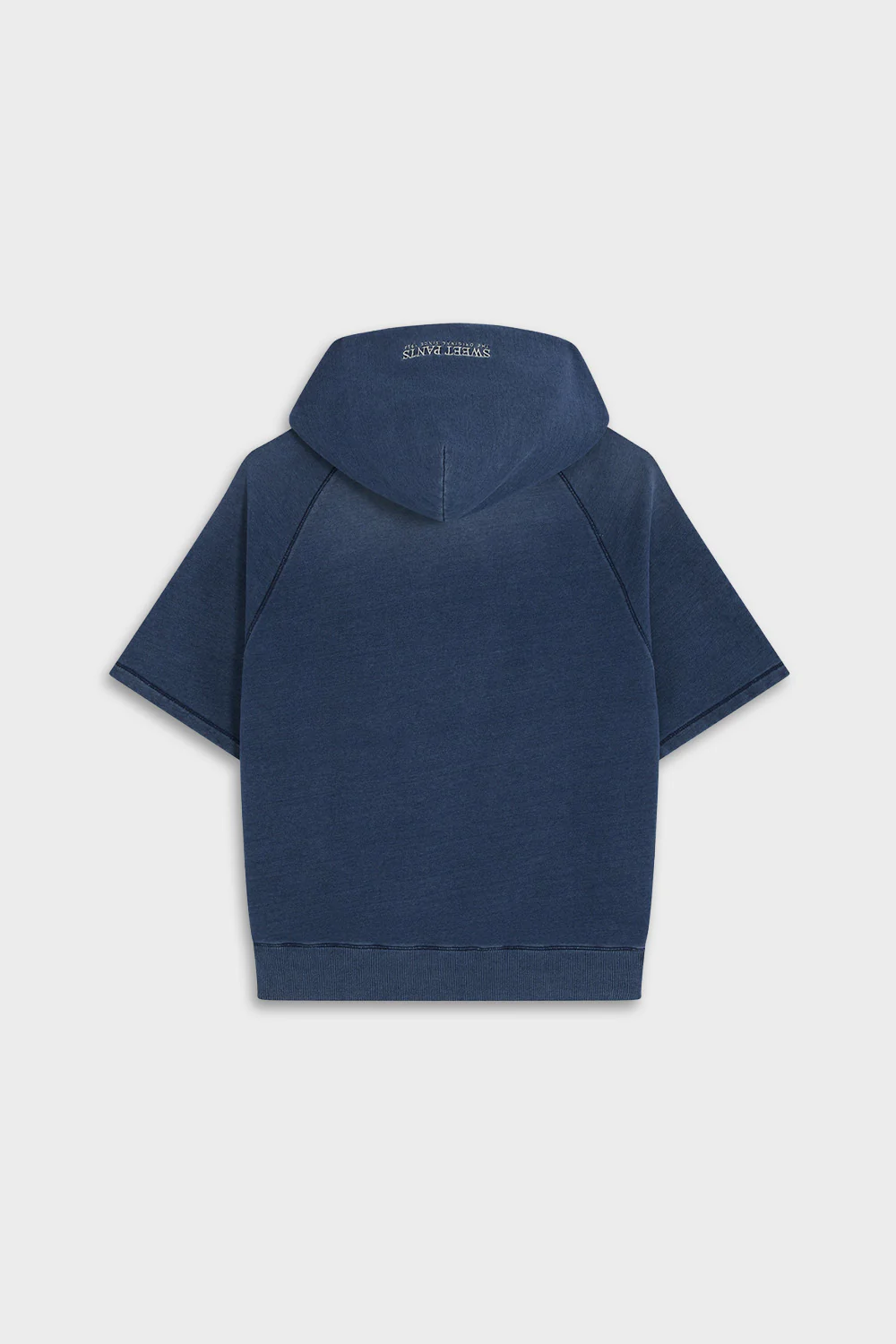 INDIGO HOOD MC — Sweat manches courtes à capuche en molleton indigo