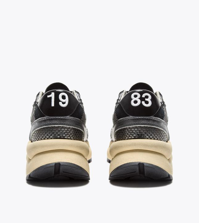 MERCURY ELITE COBRA USED WN — Sneaker Heritage motif serpent