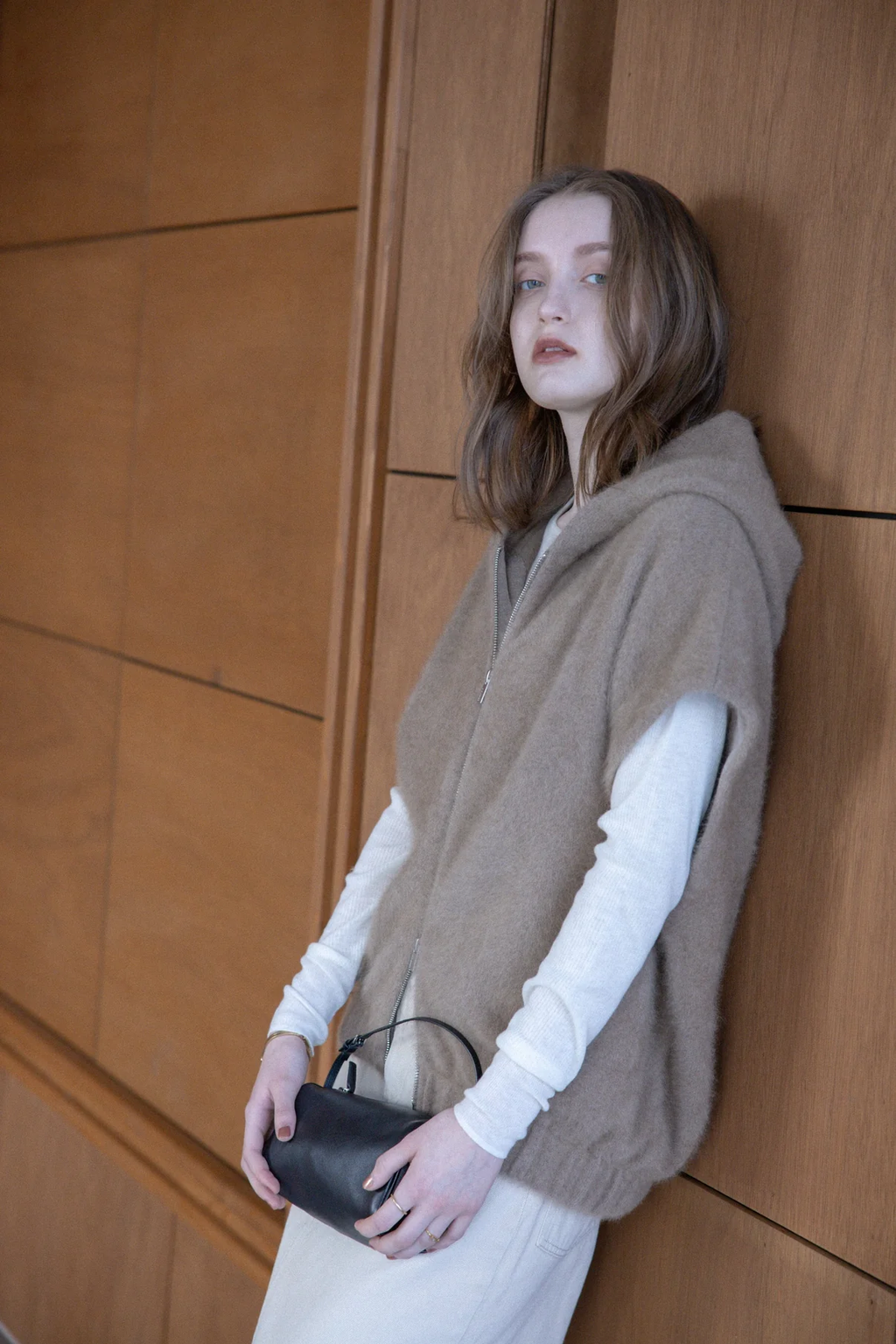 Gilet zippé à capuche oversize – Raccoon & Fox - N.Camel