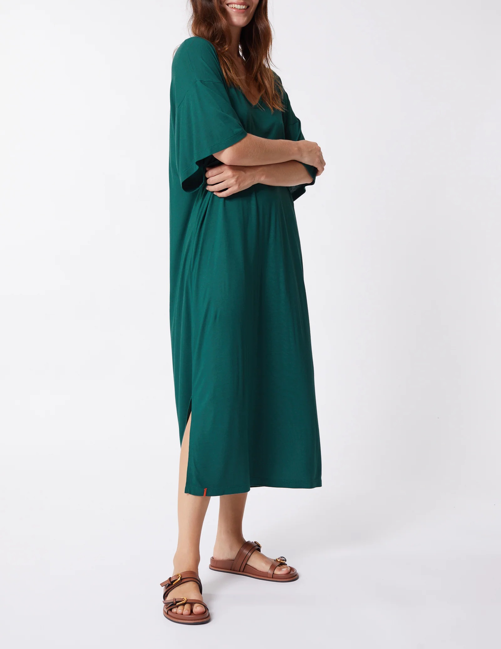 KENZA Vert est une déclaration de fraîcheur. Ce vert naturel et vivifiant, dans