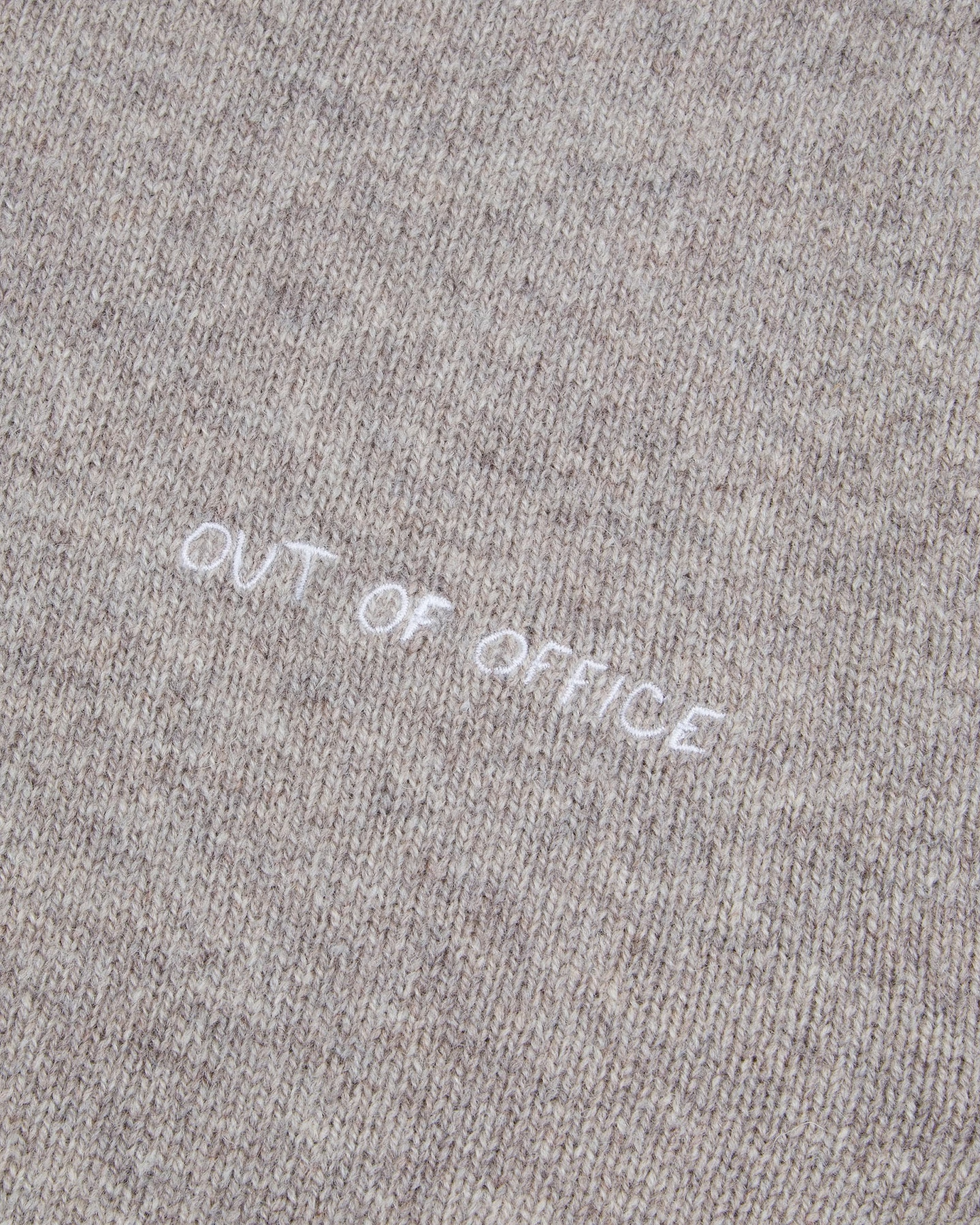 Pull Grand Cerf "Out of Office" - Laine d'agneau — White Cru